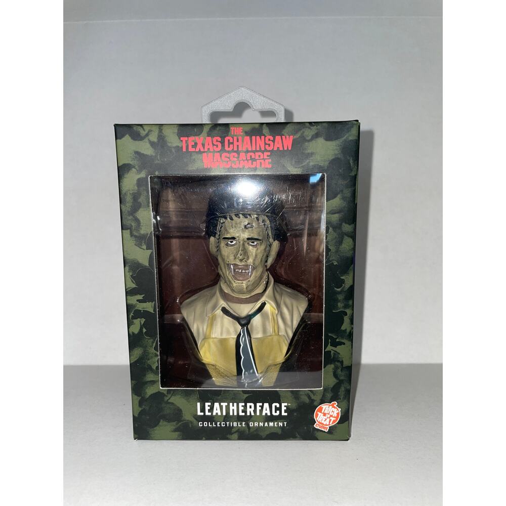 TOTS Texas Chainsaw Massacre Leatherface Holiday Horrors Ornament NEW